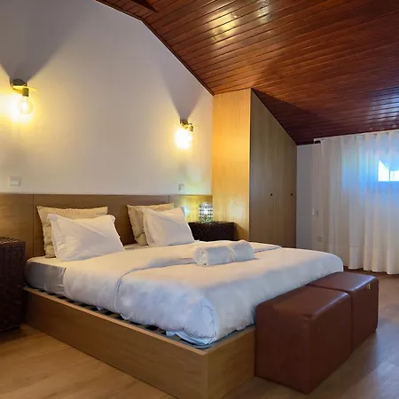Vibrant Host Solutions-aldeia Da Graça Guimarães