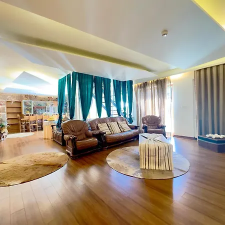 Vibrant Host Solutions-aldeia Da Graca * Guimarães